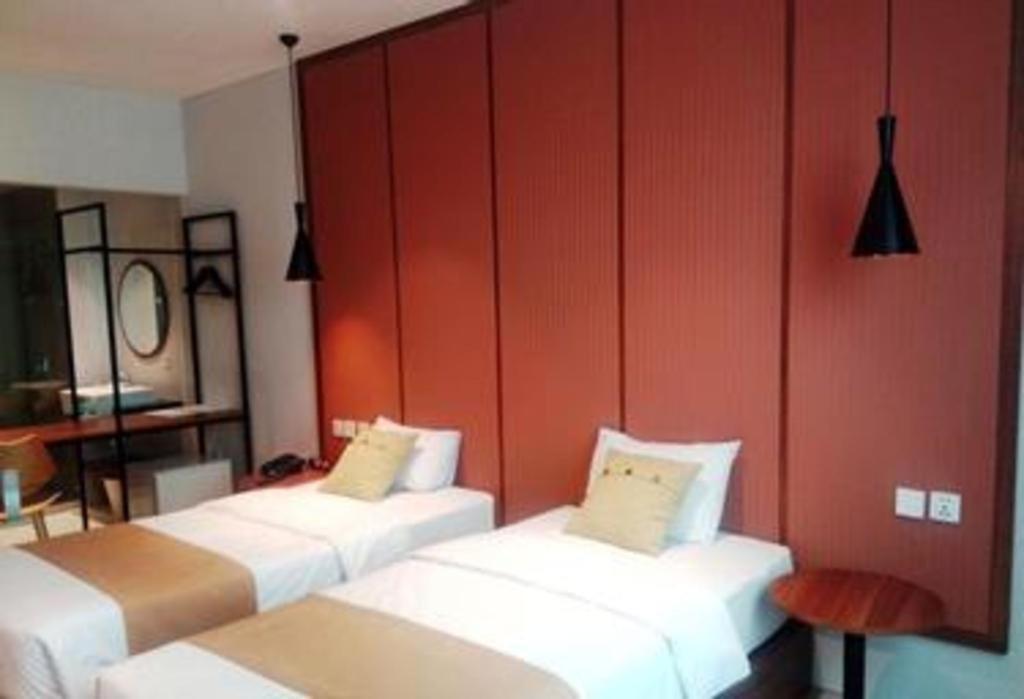 โฮเต็ล เซเมอร์แลง Hotel บันดุง ภายนอก รูปภาพ