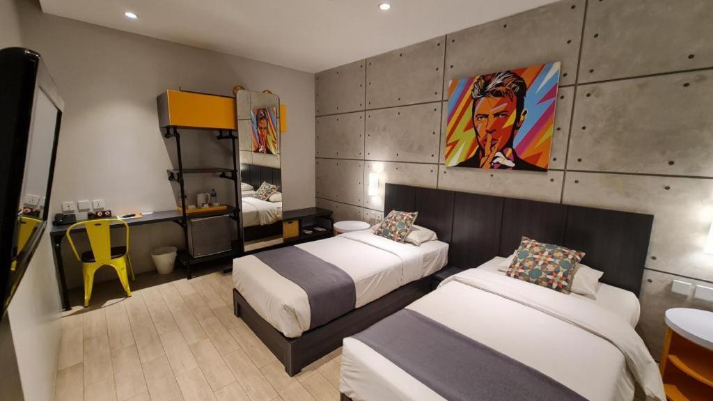 โฮเต็ล เซเมอร์แลง Hotel บันดุง ภายนอก รูปภาพ
