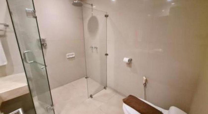 โฮเต็ล เซเมอร์แลง Hotel บันดุง ภายนอก รูปภาพ